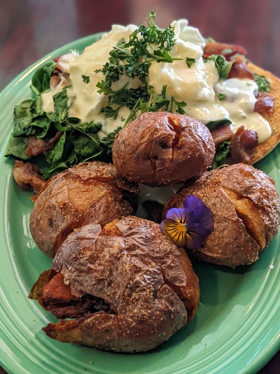 Eggs Benedict